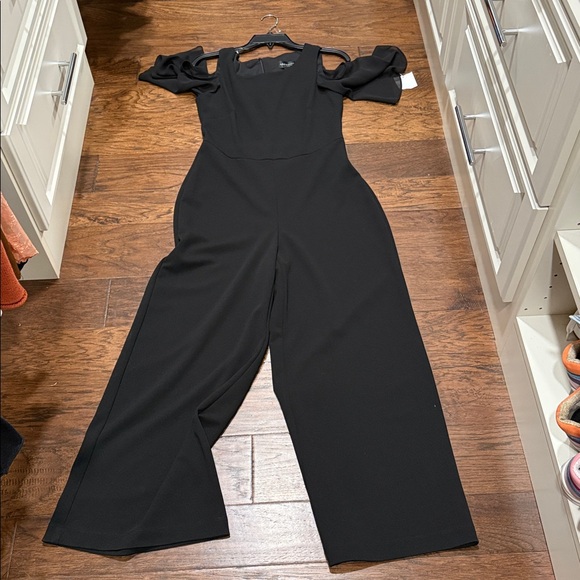 NWT Connected Apparel Black Jumpsuit - Picture 1 of 4